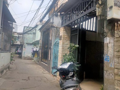 Cứu Thương Staria Nhập Khẩu Hàn Quốc 747