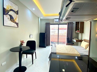 Cứu Thương Staria Nhập Khẩu Hàn Quốc 300