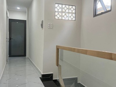 Cứu Thương Staria Nhập Khẩu Hàn Quốc 409