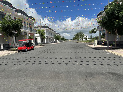 Vietcombank thanh lý 25 lô nằm mặt tiền đường vành đai 4 tại trung tâm đức hòa giá 850 triệu 1 lô 3