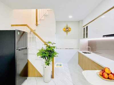 Bán nhà mỹ hạnh 680tr 2 phòng ngủ 120m2 sổ hồng riêng 4