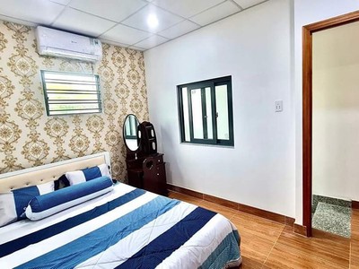 Bán nhà mỹ hạnh 680tr 2 phòng ngủ 120m2 sổ hồng riêng 5