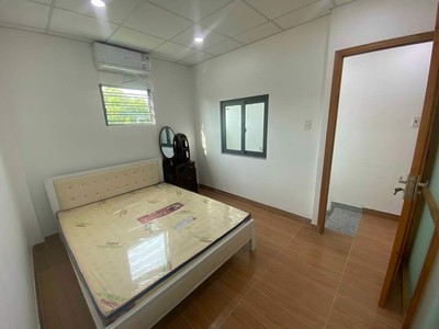 Bán nhà mỹ hạnh 680tr 2 phòng ngủ 120m2 sổ hồng riêng 7