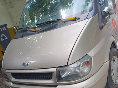 Cần bán xe ford 16 chỗ hạ xuống 6 chỗ 0