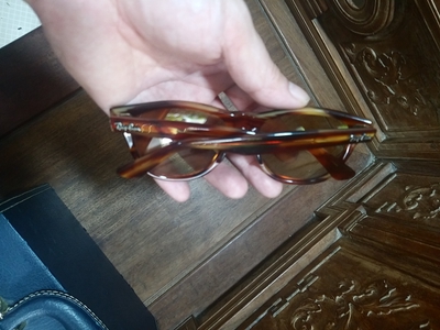 Kính thời trang Rayban - Ý . 1