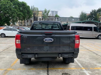 Ranger XLS 1 cầu 2023 đi lướt 5000km, trả trước 150, hỗ trợ vay ngân hàng. 4