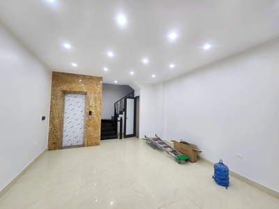 Cứu Thương Staria Nhập Khẩu Hàn Quốc 3392