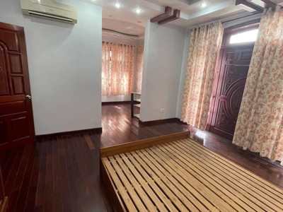 Cứu Thương Staria Nhập Khẩu Hàn Quốc 2610