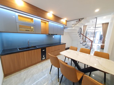 .nhà cách mt lê duẩn 50m, kiệt 4m, 52m2 3 mê, hướng nam, 3.78 tỷ 0