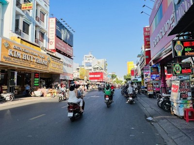 Cứu Thương Staria Nhập Khẩu Hàn Quốc 1912