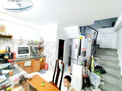 Nhà kiệt cù chính lan, gần chợ thanh khê, đà nẵng, dt: 53m2  2 tầng giá 2,x tỷ   x sơ sinh 1