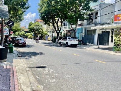 Siêu đầu tư - nhà 3 tầng mặt tiền hồ tùng mậu - hòa minh 0