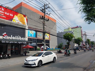 Bán tòa nhà kết hợp chdv 8 tầng có tm phan huy ích dt sàn 1000m2 dt 2 tỷ chỉ 27.9 tỷ. 0