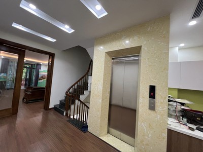 Cứu Thương Staria Nhập Khẩu Hàn Quốc 4849