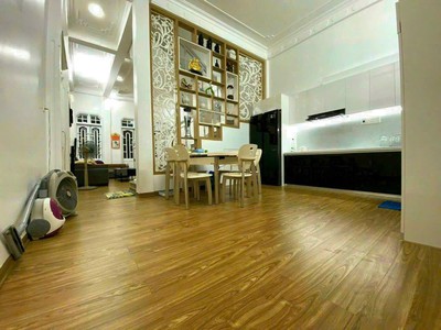 Ngột bank, cần bán nhanh biệt thự phố mặt tiền võ liêm sơn, phường trường an, tp.huế tiện ở và kinh 2