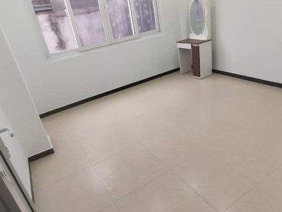 Cứu Thương Staria Nhập Khẩu Hàn Quốc 4104
