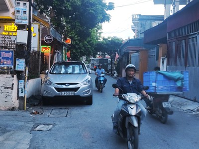 Bán gấp nhà 1,5 tầng ngõ ô tô phố Khúc Thừa Dụ chỉ 1,95 tỷ 0