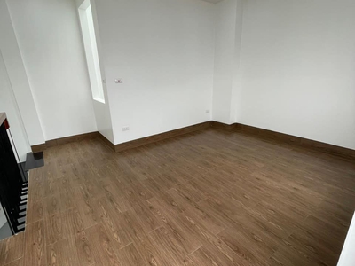 Cứu Thương Staria Nhập Khẩu Hàn Quốc 5772