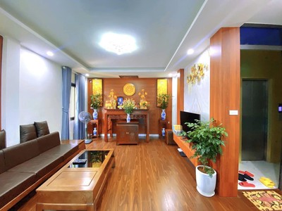 Cứu Thương Staria Nhập Khẩu Hàn Quốc 5642