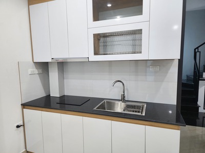 Cứu Thương Staria Nhập Khẩu Hàn Quốc 5659
