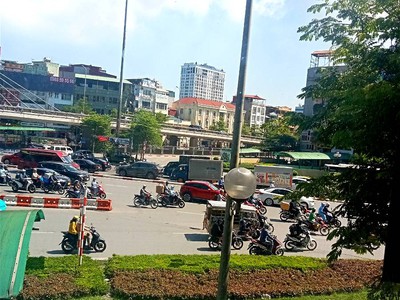 Cứu Thương Staria Nhập Khẩu Hàn Quốc 5152