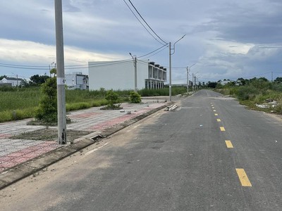 Bán lô đất góc 2 mặt tiền đường, khu đô thị hoàng tâm, giá tốt 3