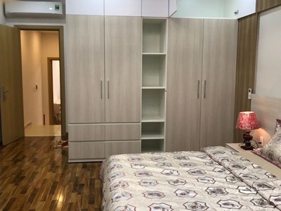 Bán Nhà đẹp 4 tầng, 90m2 đường Nguyễn Sơn, sát trường Quốc tế Skylines, Giá 7.6 Tỷ 0