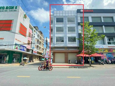 Bán nhà góc 2 mặt tiền đường trần văn khéo với ung văn khiêm.  trung tâm thương mại cái khế . 0