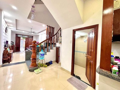 Cứu Thương Staria Nhập Khẩu Hàn Quốc 6299