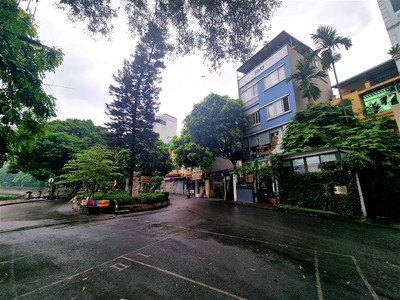 Cứu Thương Staria Nhập Khẩu Hàn Quốc 6739
