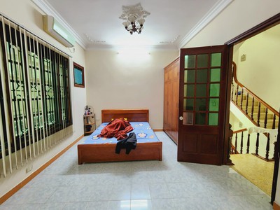 Cứu Thương Staria Nhập Khẩu Hàn Quốc 6737