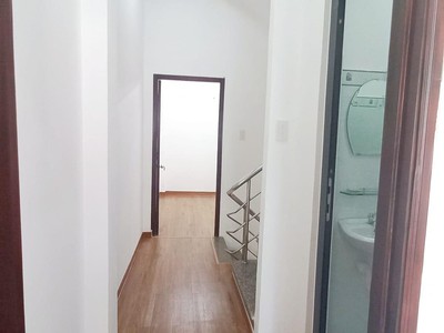 Cứu Thương Staria Nhập Khẩu Hàn Quốc 6860