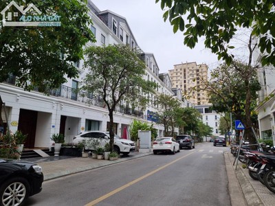Bán bt-lk khu nam trung yên, nguyễn chánh,cầu giấy. dt 75m-120m-135m-146m. giá từ 20tỷ. 0