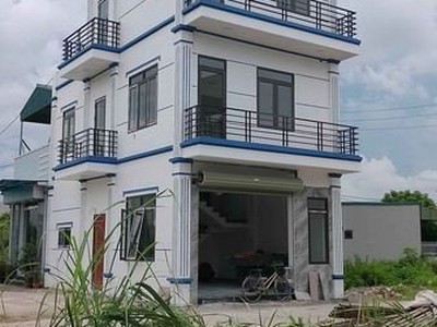 Chính chủ cần bán gấp căn nhà 3 tầng tại cẩm phả, quảng ninh. 3