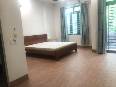 Cho thuê nhà 4 tầng tại Khai Quang, Vĩnh yên, Vĩnh Phúc. Gía 12 triệu 1