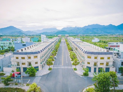 Cần Bán Shophouse LakeSide, 3 tầng, mặt tiền Đường 15m  Vị Trí Đẹp  Giá SIÊU RẺ T8/2023 5