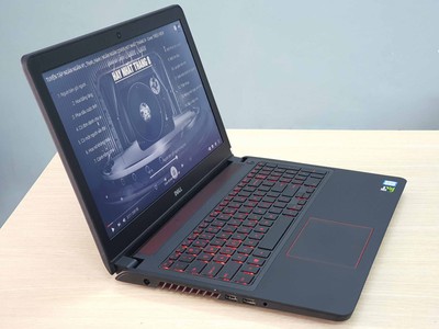 Laptop Gaming Dell Inspiron 5577 i7-7700HQ Ram 8GB SSD 128GB HDD 500GB VGA GTX 1050 Màn hình 15.6 In 0
