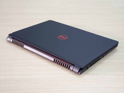 Laptop Gaming Dell Inspiron 5577 i7-7700HQ Ram 8GB SSD 128GB HDD 500GB VGA GTX 1050 Màn hình 15.6 In 3