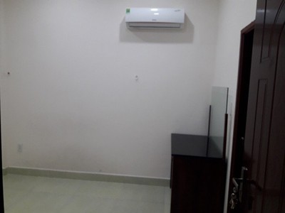 Cho thuê phòng ĐẸP số 88 Nguyễn Trường Tộ, P13, Q4, giá tốt 0