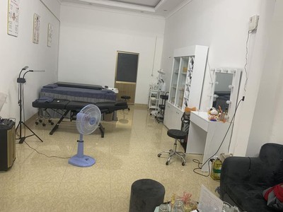Chính chủ cần sang nhượng  cửa hang spa ở đường hàng kênh thành phố nam định, tỉnh nam định 0