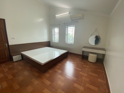 Cho thuê nhà riêng 6 phòng ngủ tại Vĩnh yên, Vĩnh Phúc. DT 180m2 4 tầng 6