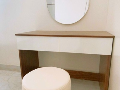 Cho thuê nhà riêng 6 phòng ngủ tại Vĩnh yên, Vĩnh Phúc. DT 180m2 4 tầng 7