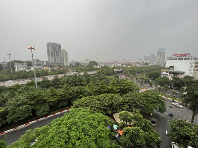 Bán rê  chủ bán gấp  tòa vp hoàng quốc việt 120m x9t, lô góc, mới tinh, ôtô tránh, giá 42 tỷ 3