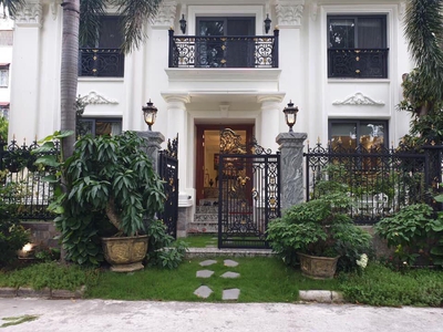 Biệt thự phú mỹ hưng, 340m2, đơn lập, căn góc, giá 115 tỉ 3