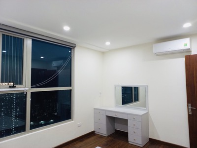 Bán căn cc lô góc chính chủ ciputra 107m, view đẹp 3 pn master, 2 wc giá 4.5 tỷ 3