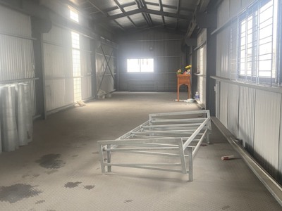 Bán nhà xưởng mặt đường nguyễn văn linh, diện tích 196m giá 10.8 tỉ gần ngay aeon 0