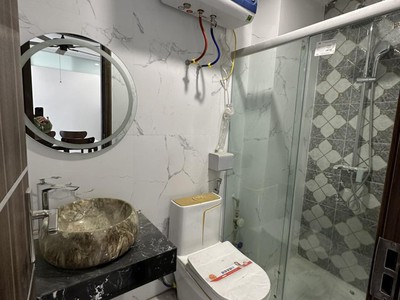 Hiếm  độc  apartment 9 tầng, gara 3 ô tô thái hà, 28 căn hộ, dòng tiền 2 tỷ 5/năm, giá 37 tỷ 3