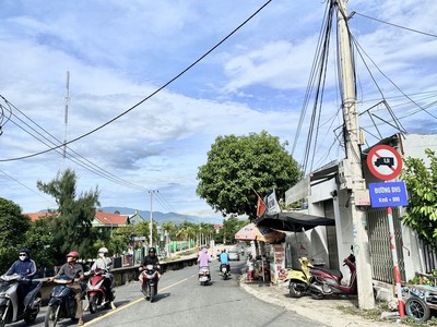 Bán gấp lô mt ngay QLo 14B ngang 9 Hòa Vang Đà Nẵng Cách chợ Túy Loan 1km chỉ 7xx 1