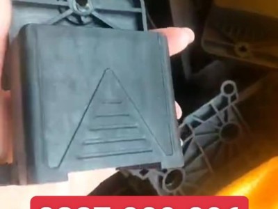 Chân bàn  fami, vai đỡ bàn hòa pát 2