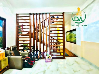 Bán nhà 3 tầng phố soi tiền, p cốc lếu, tp lào cai giá chỉ 9 tỷ 5 0